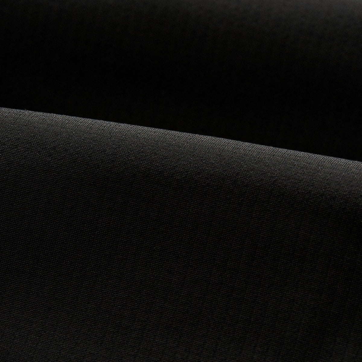 The Zimmer Featherweight Performance Vest by Johnnie-O