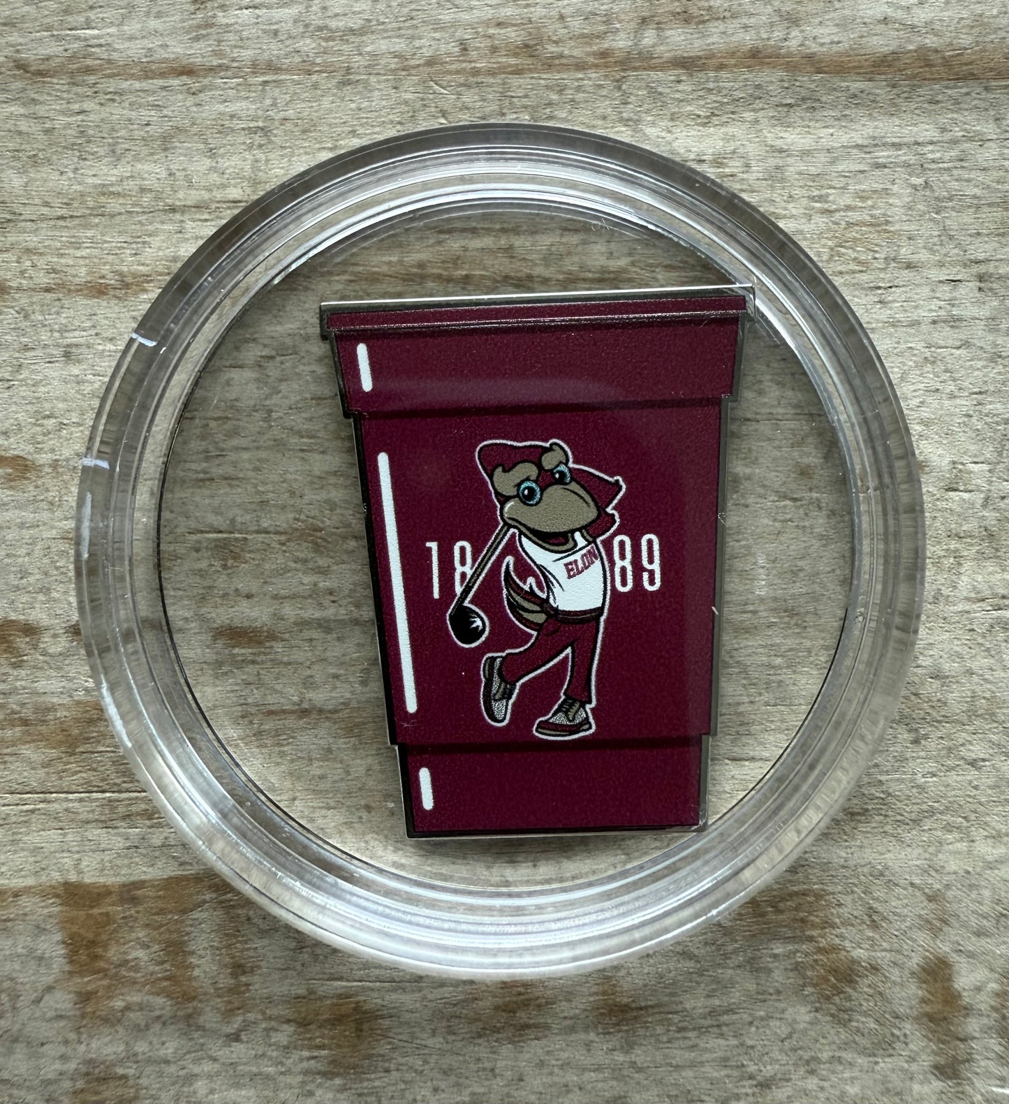 Maroon Solo (like) Cup Swinging Phoenix Ball Marker